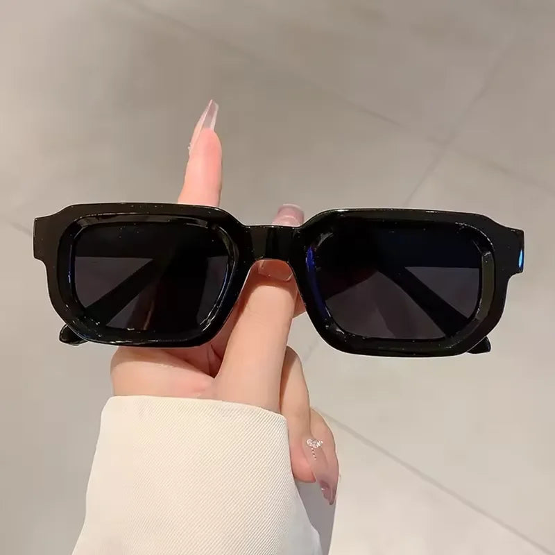 Gafas de Sol Retro Rectangulares UV400 | Estilo Vintage para Hombre y Mujer